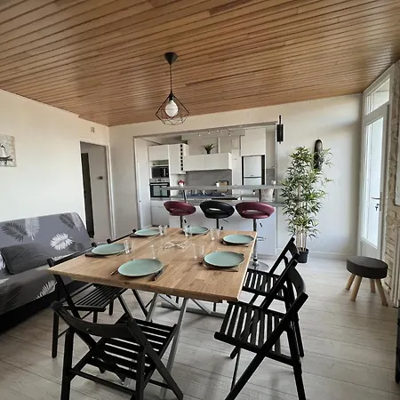 شقة Quiet 4-room With View