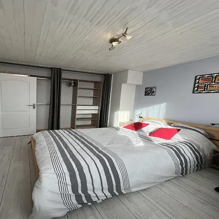 Quiet 4-room With View تولوز